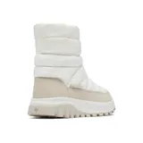 Botas de nieve Columbia Snowtrot Mid, color blanco con detalles en beige. Cuentan con tecnología Omni-Tech™ que repele el agua y Omni-Heat™ que retiene el calor.
