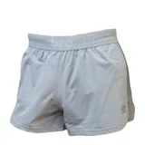 Short deportivo gris de tiro medio, elaborado en poliéster, con banda elástica en la cintura.