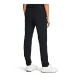Pantalón de golf azul marino, liviano y elástico, con corte recto y cinturón azul con hebilla metálica.