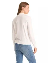 Buzo blanco de la marca Ninety Clothing, con cuello alto y manga larga, confeccionado en tejidos combinados.