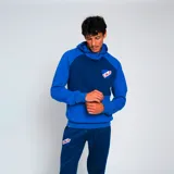 Canguro deportivo azul con capucha y bolsillo frontal, con escudo del Club Nacional de Football en el pecho y en el pantalón.
