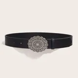 Cinto negro de cuero sintético con hebilla plateada con strass.
