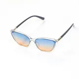 Lentes de sol con marco transparente y lentes degradadas de azul a naranja, con forma de ojo de gato.