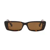 Lentes de sol rectangulares con marco de carey y lentes marrones.