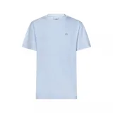Remera celeste de algodón con cuello redondo y logo de la marca bordado en el pecho.