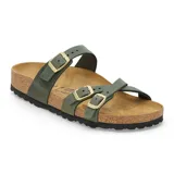 Sandalias Birkenstock modelo Franca, color verde con hebillas doradas.