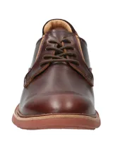 Zapato acordonado de cuero marrón con suela liviana de EVA con tecnología Honey Foam.