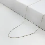 Cadena de plata 925 con eslabones tipo espiga.