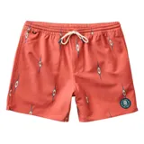 Short de baño color coral con estampado de motivos geométricos en azul y blanco. Tiene cintura elástica con cordón ajustable, bolsillos laterales y logo de la marca en la pierna derecha.