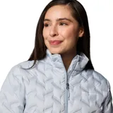 Campera Columbia Delta Ridge II para mujer, color gris claro con patrón geométrico en relieve. Cuenta con tecnología Omni-Heat reflectante, HeatSeal, Omni-Shield y plumón certificado por RDS.