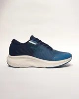 Championes de running Umbro Marathon color azul con detalles en celeste y blanco.