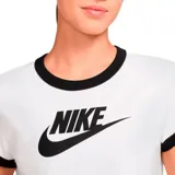Camiseta de mujer estilo ringer, color blanco con ribetes negros en cuello redondo y mangas cortas. Presenta el logo Nike Futura estampado en negro en el pecho.