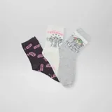 Pack de 3 pares de medias con diseños de Star Wars, incluyendo estampados de Grogu y logo.