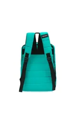 Mochila color rosa con detalles en negro y logo en verde agua.