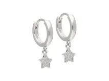 Aros de plata 925 con forma de argolla y dije colgante de estrella con circonitas.