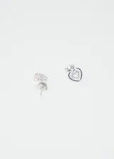 Par de caravanas de plata 925 con forma de corazón y zirconias incrustadas.