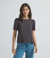 Blusa de viscose con escote redondo, mangas cortas fruncidas y estampa floral.