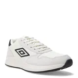 Championes urbanos Umbro color blanco con detalles en negro, confeccionados en cuero sintético y tela.