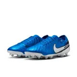 Championes de fútbol Nike Legend 10 Pro Fg, color azul con detalles en blanco y negro.