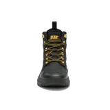 Bota Caterpillar de cuero nobuck impermeable color negro con cordones amarillos, forro interno de nylon, plantilla acolchada, entresuela de EVA y suela de goma.