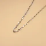 Cadena de plata 925 con eslabones tipo forcé.