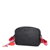 Bandolera de mujer color negro con detalles en rojo y correa ajustable, confeccionada con materiales de alta calidad.