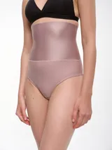 Colaless color visón de tiro alto con efecto modelador.