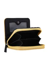 Monedero negro con cierre de cremallera y logo de la marca en blanco.