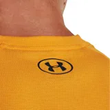 Remera Under Armour Tech 2.0 de hombre color mostaza, de corte clásico, manga corta y cuello redondo.