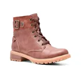 Bota de caña media color marrón, con cordones y hebilla decorativa.