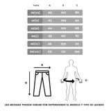 Pantalón de jean negro de corte ancho con múltiples bolsillos cargo.