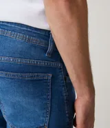 Pantalón de jean azul de corte super skinny.