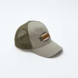 Gorra de gabardina color gris con paneles de malla verde en la parte trasera. Tiene bordado frontal con la palabra 'Houston' en azul y naranja sobre un óvalo blanco con borde marrón.