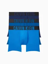 Pack de tres bóxer brief Calvin Klein Intense Power, confeccionados en mezcla de poliéster y elastano, con bolsa contorneada y cinturilla elástica con el logo de la marca.