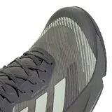 Championes Adidas Rapidmove ADV Trainer color gris con las tres tiras características de la marca en verde claro.