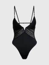 Body negro de microfibra y encaje transparente, con cuello en V bajo, copas moldeadas y suaves, tirantes ajustables y silueta de colaless.