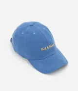 Gorra azul de sarga de algodón con ala curva, ajuste trasero y bordado frontal con la inscripción "Sol&Mar".