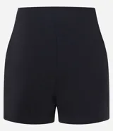 Short negro de tiro alto, corte recto y corto, con cierre lateral de cremallera.