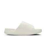 Sandalias Nike Calm Slide color blanco, de una sola pieza con diseño minimalista y logo Swoosh en relieve.