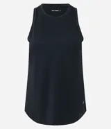 Musculosa deportiva negra de microfibra, con cuello redondo y breteles anchos. Presenta un ruedo redondeado y un pequeño logo en la parte inferior.