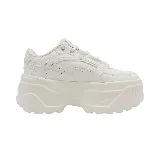 Championes Puma Karmen X-TRA color blanco con plataforma gruesa.