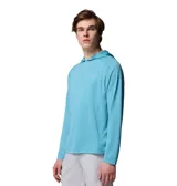 Remera de hombre Columbia PFG Solar Stream Hoo, color celeste, de manga larga con capucha y logo de la marca en el pecho. Confeccionada con tejido transpirable y protección UV. Ideal para pesca y actividades al aire libre.