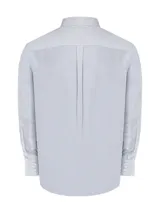 Camisa de hombre RKF, modelo WF PB, de manga larga con diseño a cuadros celestes y blancos. Tiene cuello abotonado, bolsillo en el pecho con logo bordado y tecnología wrinkle-free.