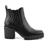 Botín negro de cuero con elástico lateral, plataforma track y taco cuadrado.