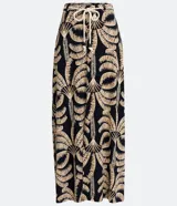 Pollera larga de viscosa con estampado tropical, abertura frontal y cinturón de cuerda.