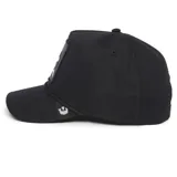 Gorra de camionero negra con parche bordado de una orca y la palabra "Killer" en el frente.