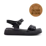 Sandalias de cuero negro con plataforma, marca Usaflex modelo Ingrid.