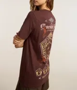 Remera marrón de algodón con cuello redondo y manga corta. Estampa frontal y trasera de Harry Potter.