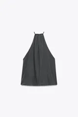 Top marrón con cuello halter ajustable con lazada.