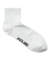 Medias blancas de algodón con logo de la marca Jack & Jones en color negro.